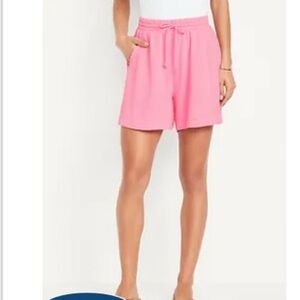 NWT Old Navy Extra High-waisted Terry Shorts 5-inch seam in color Pink size M